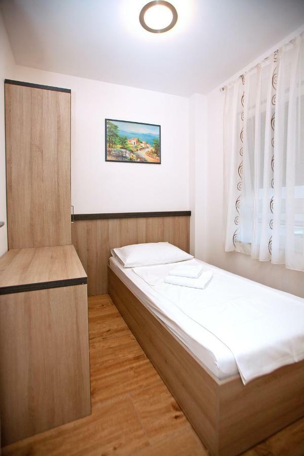 Apartments Maslina II Nijvice Zewnętrze zdjęcie